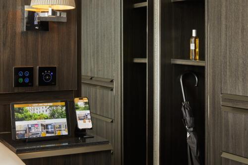 Habitación Estándar - Cama extragrande del hotel Eccleston Square. Foto 3