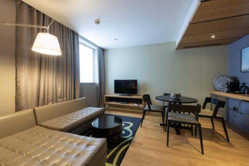 Suite Junior con acceso al Club Lounge del hotel Apex Temple Court. Foto 4