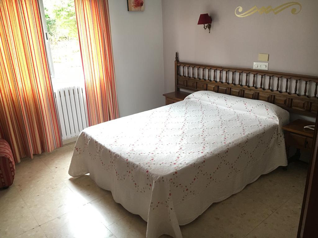 Habitación doble Interior del hotel Vía Norte. Foto 2