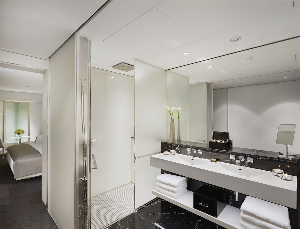 Habitación, vistas a la ciudad (Superior ME) del hotel ME London Hotel. Foto 3