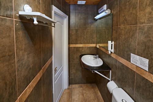 Habitación Doble del hotel El Sueño De Alejandra. Foto 1