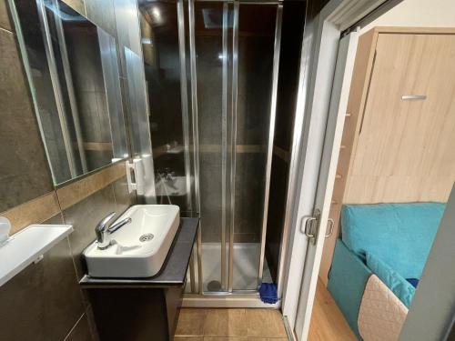 Habitación Doble Estándar del hotel El Sueño De Alejandra. Foto 8