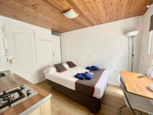 Habitación Doble Pequeña del hotel El Sueño De Alejandra. Foto 7