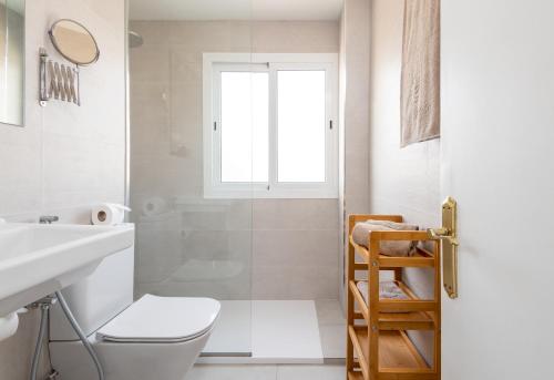 Apartamento de 1 dormitorio con balcón del hotel Roca Verde. Foto 1