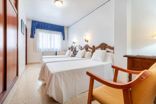 Habitación Triple del hotel Canadá. Foto 5