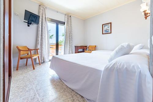 Habitación Doble con Cama supletoria del hotel Canadá. Foto 3