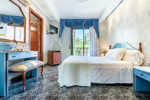 Suite con Balcón del hotel Canadá. Foto 6