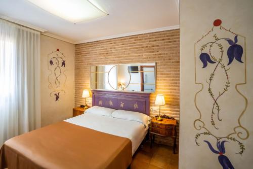 Habitación Doble - 1 o 2 camas del hotel Yit Puerta Bisagra. Foto 3