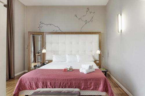 Habitación Executive con cama extragrande del hotel ITALIANA HOTELS MILAN RHO FAIR