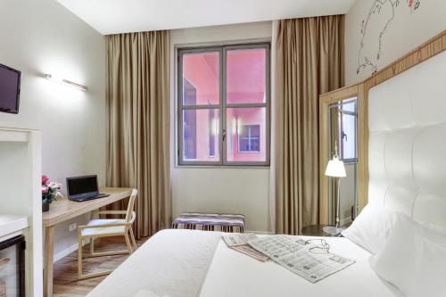 Habitación Doble Clásica del hotel ITALIANA HOTELS MILAN RHO FAIR