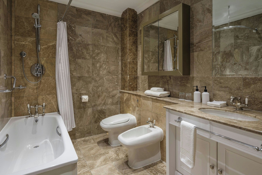 Suite Deluxe, 2 habitaciones del hotel Grand Residences By Marriott. Foto 1