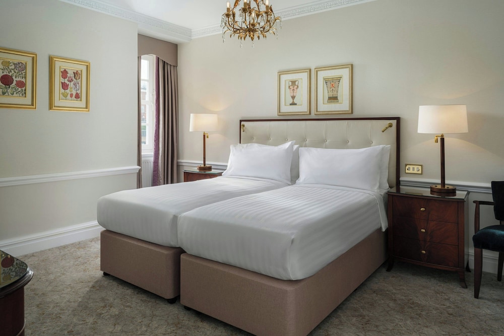 Suite Deluxe, 2 habitaciones del hotel Grand Residences By Marriott. Foto 9
