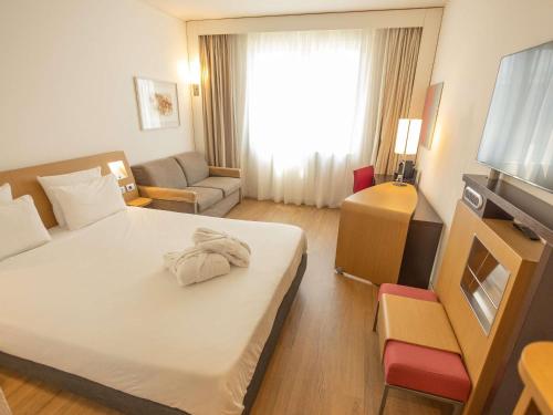 Habitación Executive del hotel Novotel Salerno Est Arechi. Foto 2