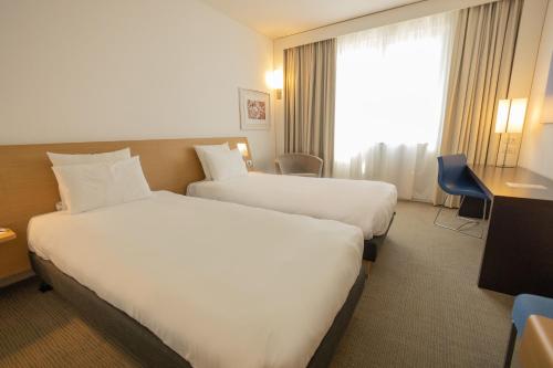 Habitación Doble Superior - 2 camas del hotel Novotel Salerno Est Arechi. Foto 6