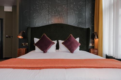 Habitación Superior con cama extragrande del hotel The Sanctuary House. Foto 10