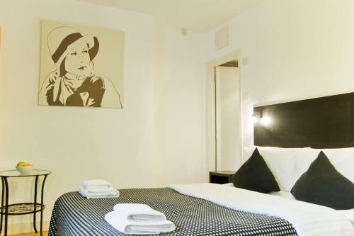 Gran Estudio Económico del hotel Studios2let Bloomsbury. Foto 3