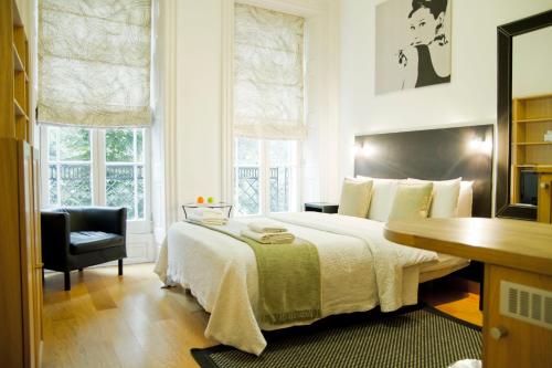 Estudio amplio con balcón del hotel Studios2let Bloomsbury. Foto 4