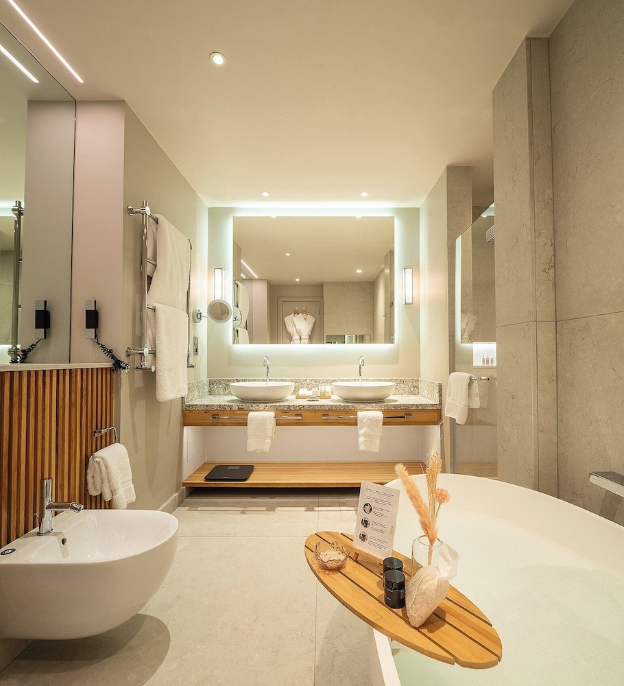 Suite estudio del hotel The Prince Akatoki London. Foto 6