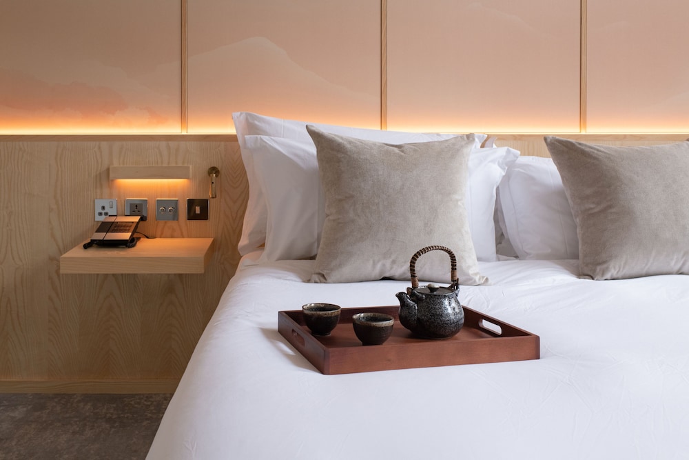 Habitación superior del hotel The Prince Akatoki London. Foto 1