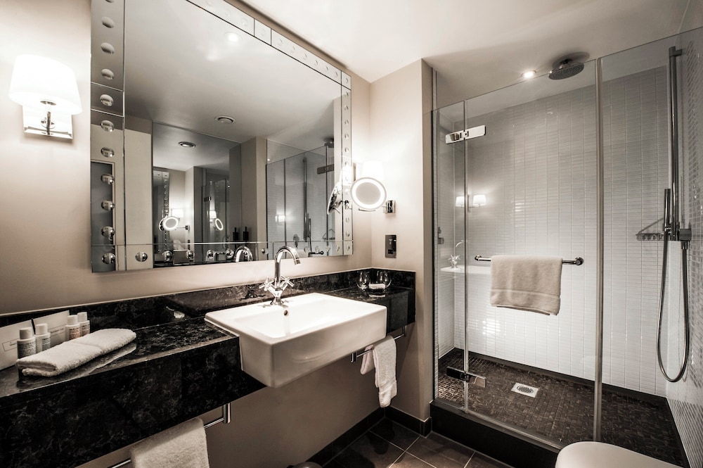 Habitación superior del hotel The Prince Akatoki London. Foto 7