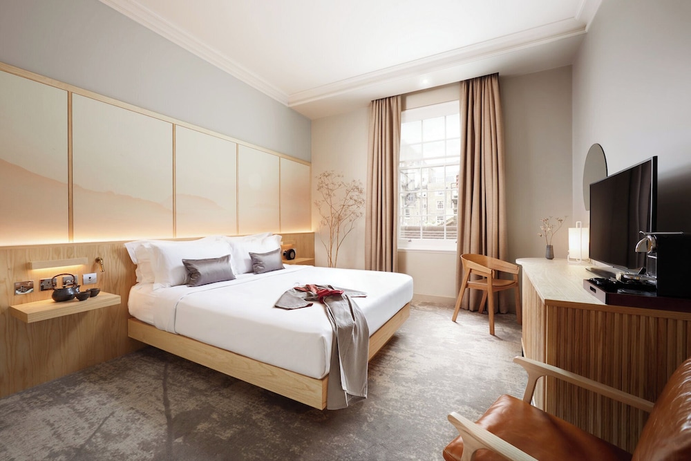 Habitación ejecutiva del hotel The Prince Akatoki London. Foto 5