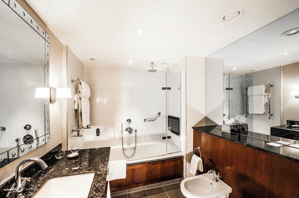 Suite ejecutiva (Junior) del hotel The Prince Akatoki London. Foto 8