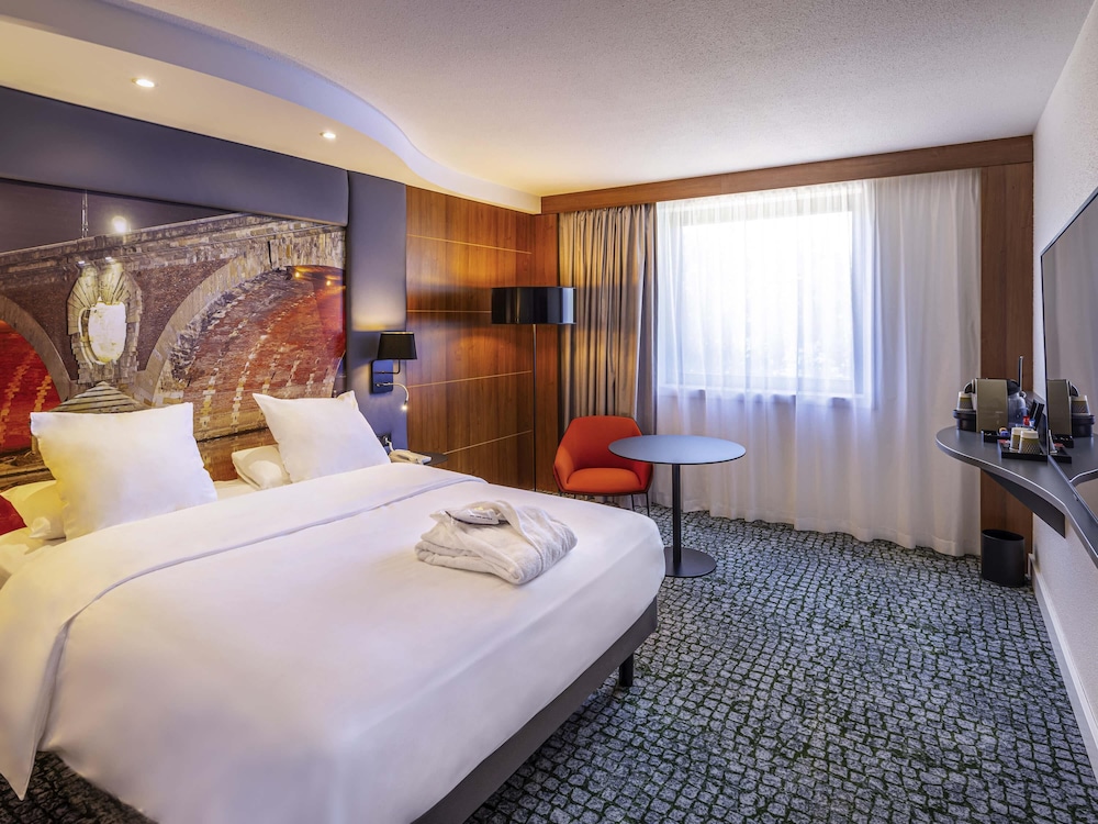 Privilege, Habitación del hotel Mercure Toulouse Centre Compans