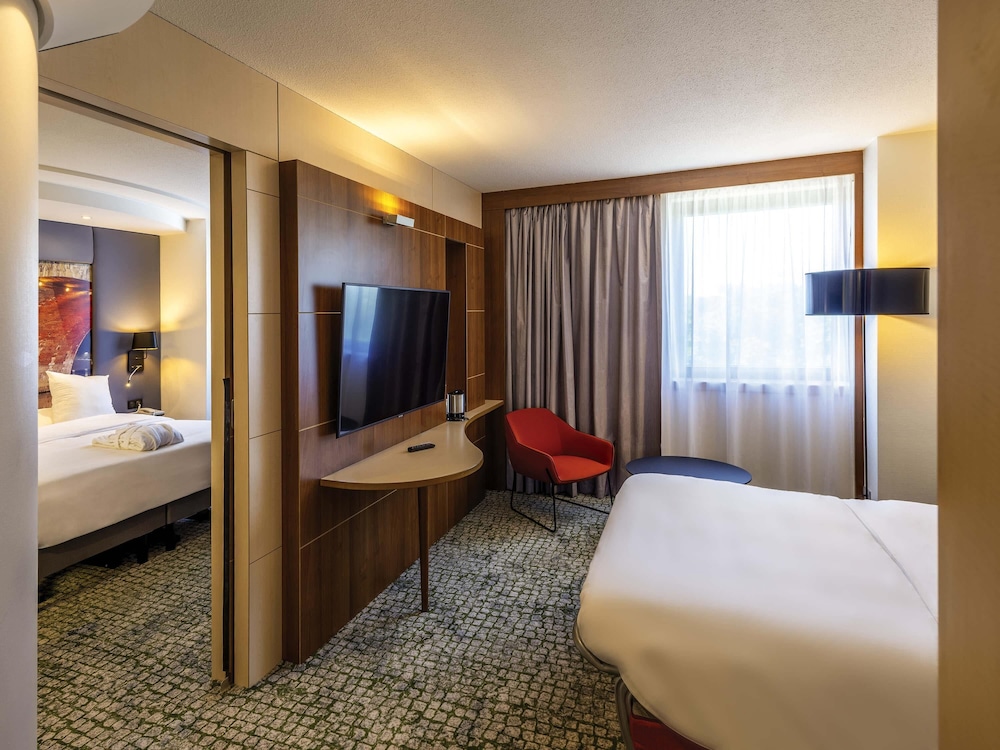 Suite superior, 1 cama doble con sofá cama del hotel Mercure Toulouse Centre Compans