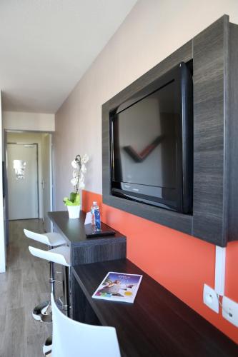 Apartamento Estudio Doble - 2 camas del hotel Adonis Paris Sud. Foto 2