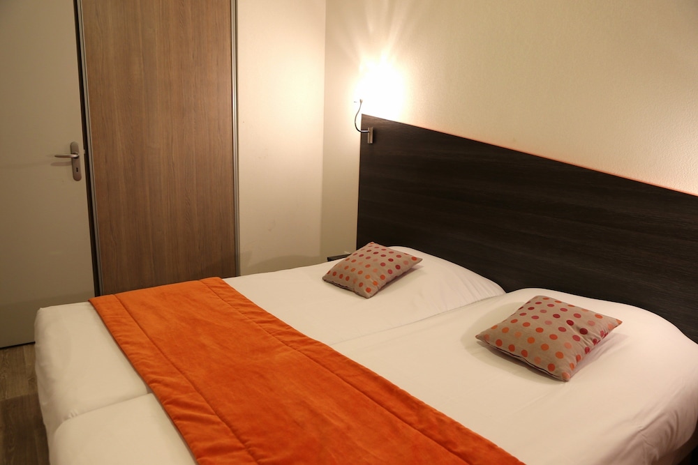 Estudio, 1 cama doble, cocina básica del hotel Adonis Paris Sud. Foto 7