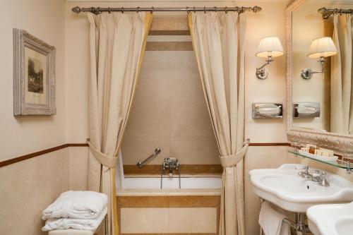 Suite Presidencial del hotel EXECUTIVE FLORENCE. Foto 5