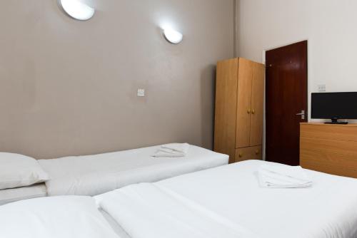 Habitación Triple Clásica del hotel Aquarius