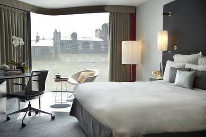 Habitación Superior del hotel Renaissance Paris Arc De Triomphe
