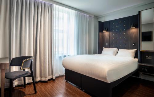 Habitación doble acogedora con ventana del hotel Point A - Paddington