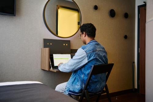 Alojamiento Doble Acogedor con ventana - 2 camas del hotel Point A London Liverpool Street. Foto 6