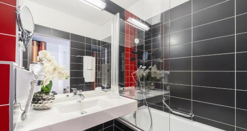 Habitación Doble Estándar - 2 camas del hotel PLAZA INN Amedia Vienna. Foto 4