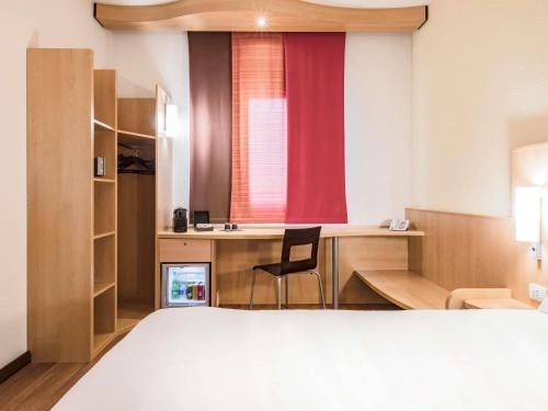 Habitación Doble Premium del hotel Ibis Milano Malpensa Aeroporto. Foto 3