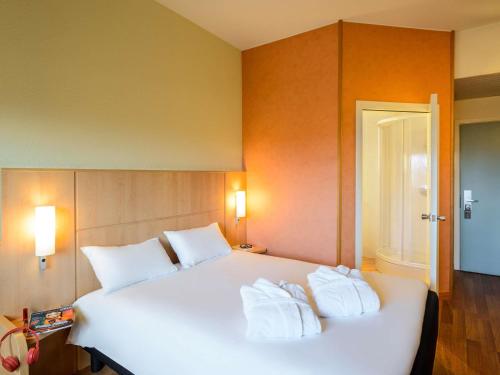 Habitación Doble Premium del hotel Ibis Milano Malpensa Aeroporto. Foto 5