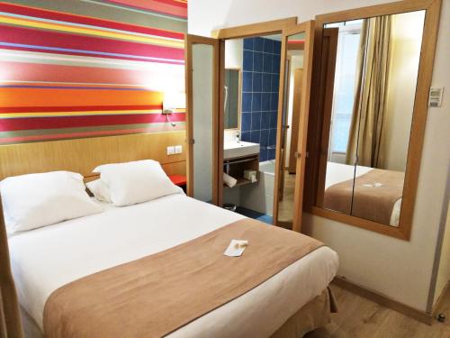 Habitación Doble Confort del hotel Best Western Du Mucem. Foto 3
