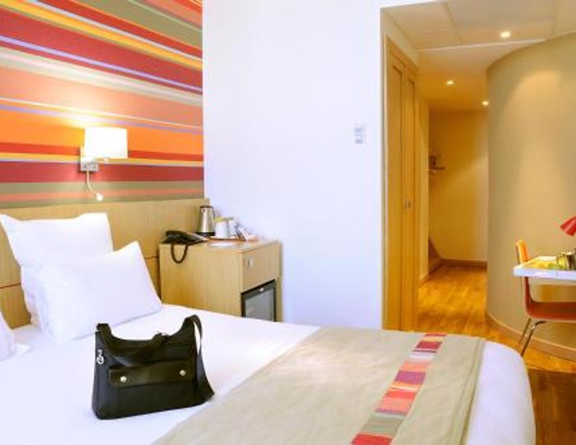 Habitación Doble Confort del hotel Best Western Du Mucem. Foto 4