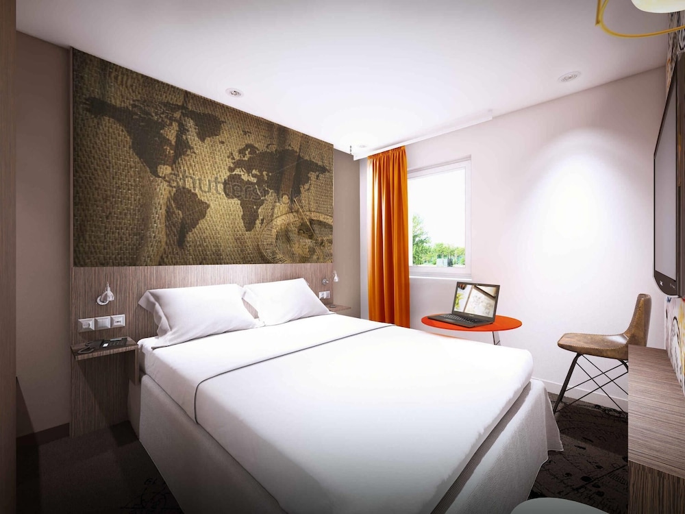 Habitación Estándar con 1 cama doble del hotel Ibis Styles Hyères Rooftop and Spa