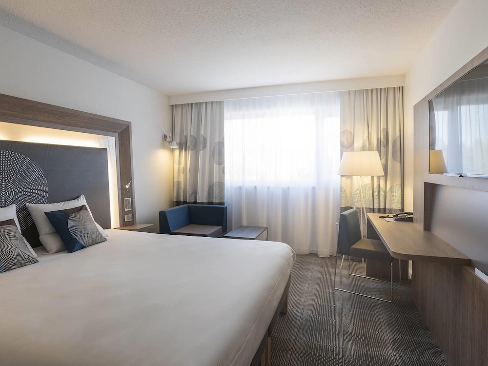Habitación Superior - Cama doble del hotel Novotel Paris Nord Expo Aulnay. Foto 4