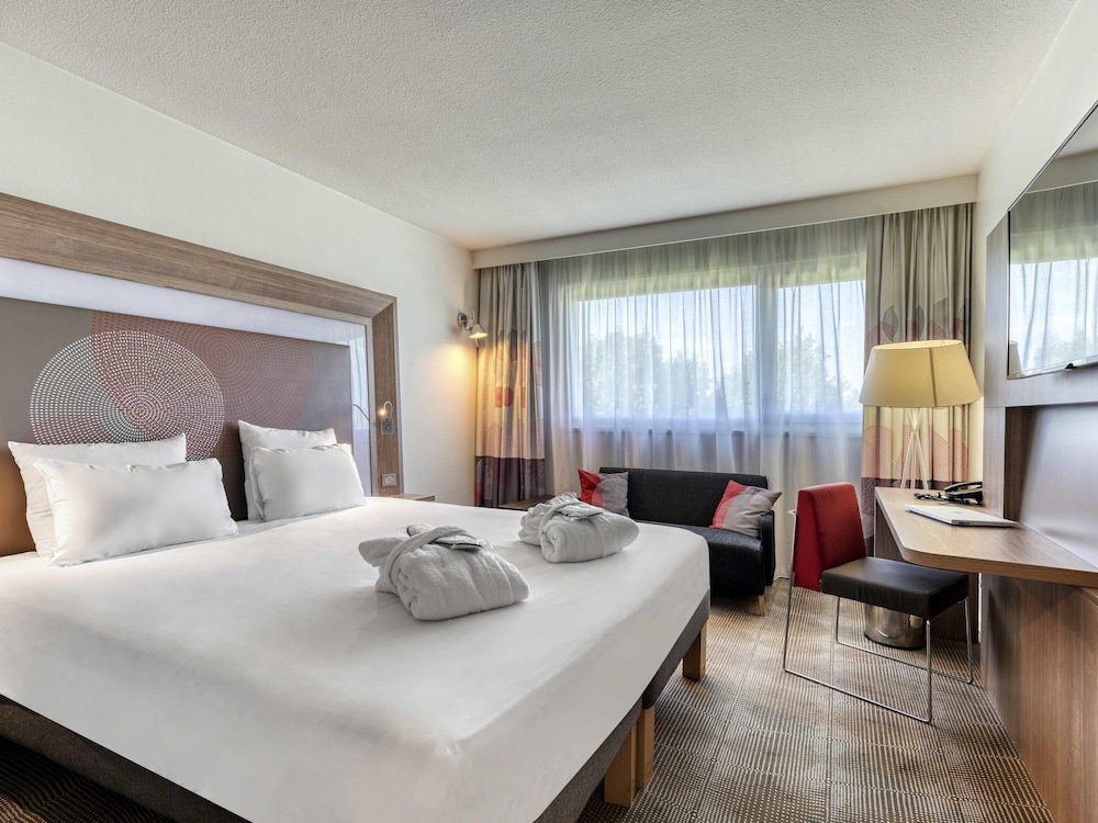 Habitación Ejecutiva con cama doble del hotel Novotel Paris Nord Expo Aulnay
