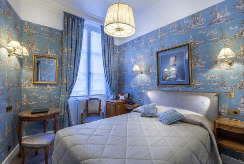 Habitación Doble Estándar del hotel Grand Hotel De L'Univers Saint Germain. Foto 10