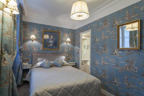 Habitación Doble Estándar del hotel Grand Hotel De L'Univers Saint Germain. Foto 14