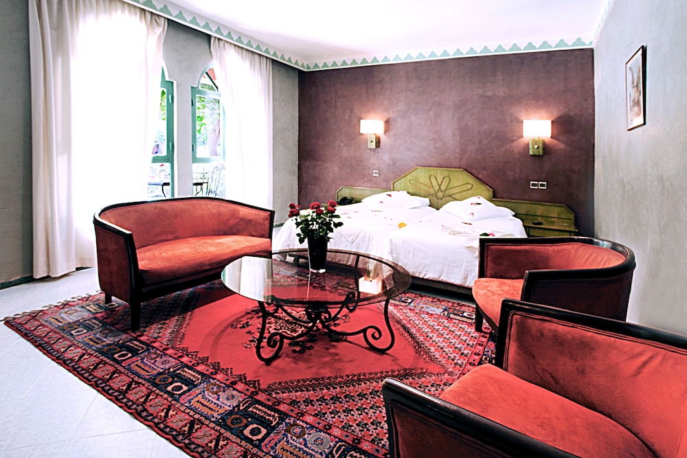 Habitación familiar del hotel Chems