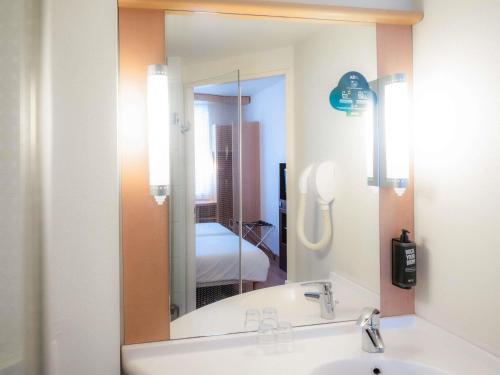 Habitación Doble del hotel Ibis Krakow Stare Miasto. Foto 5