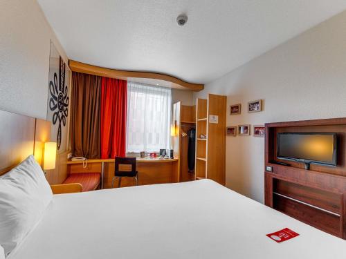 Habitación Premium del hotel Ibis Krakow Stare Miasto. Foto 10
