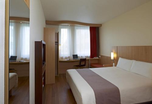 Habitación Premium del hotel Ibis Krakow Stare Miasto. Foto 5