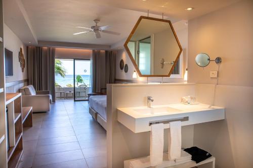 Habitación Superior Premium - Frente al mar del hotel Bahia Principe Grand Tulum - All Inclusive. Foto 2